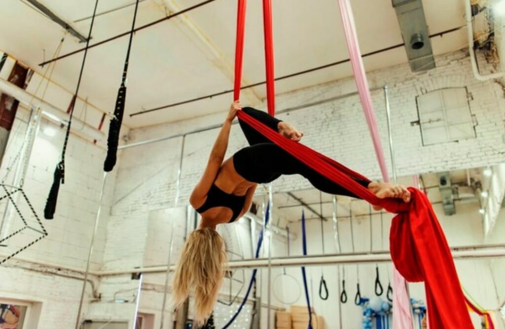 Do some unique workout routines with Trapeze Training.