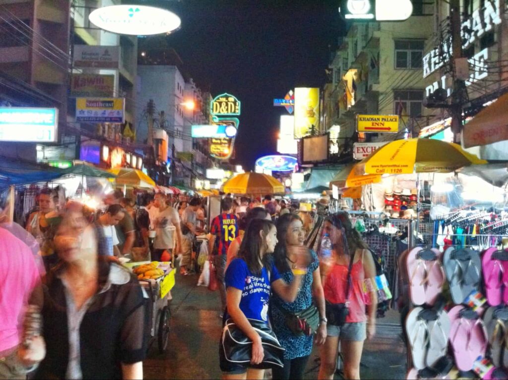 How do I get to Khao San Road