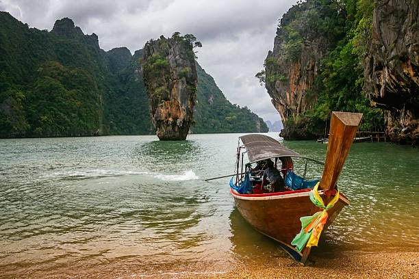 Take a longtail boat tour in Phang Nga Bay's Homepage