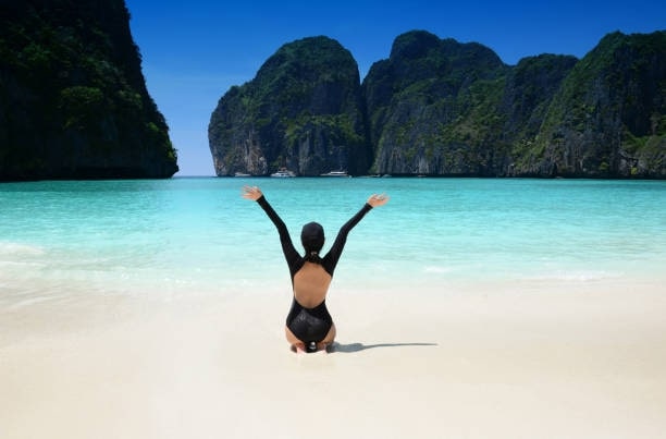 Go on a vacation to the Phi Phi Islands