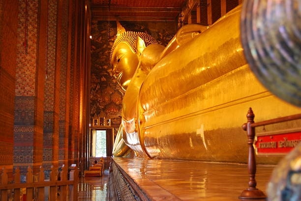 See The Reclining Buddha At Wat Pho