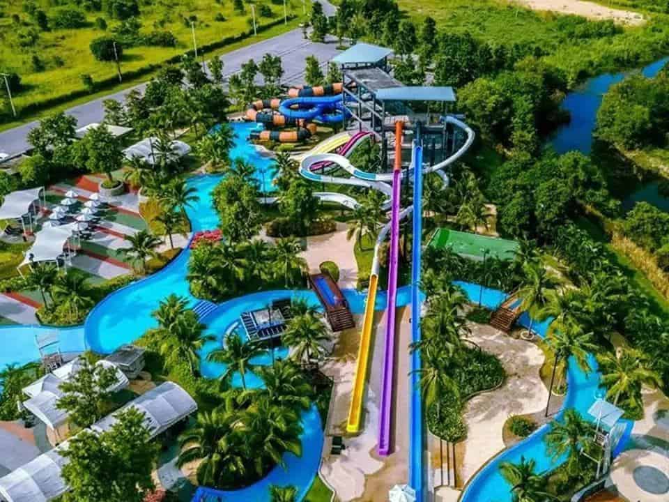 Have a blast at the Black Mountain Water Park