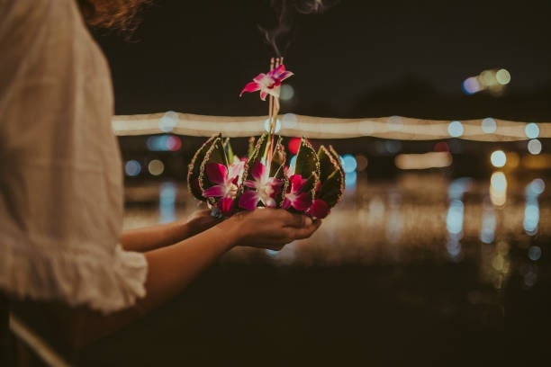 Interesting Facts about Loy Krathong