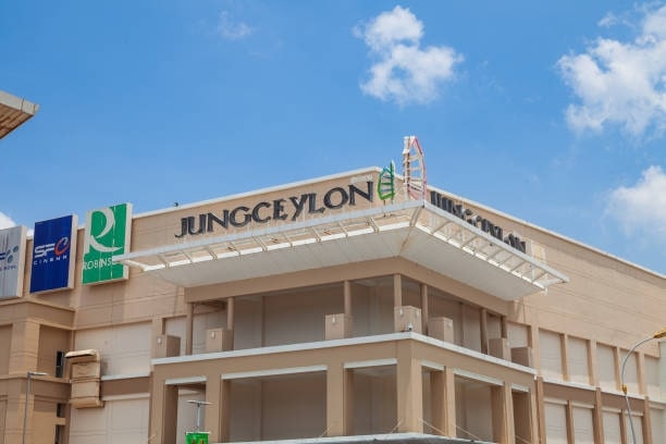 Jungceylon Shopping Mall in Phuket