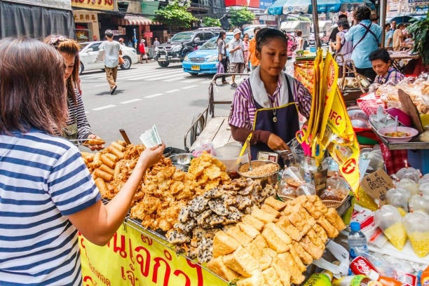 Street Vendor Overcharging