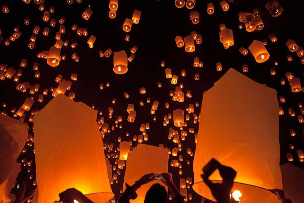 Yi Peng Lantern Festival